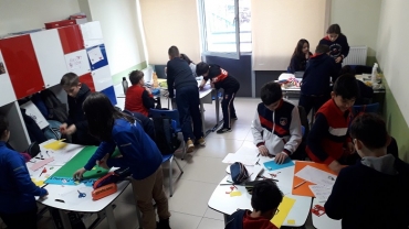 6B Kur, Main English Course, making posters for reviewing and practicing tenses