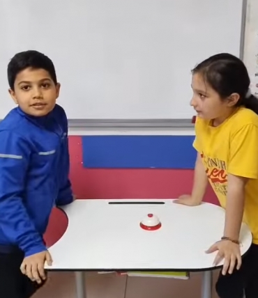 3/A sınıfı öğrencileri matematik dersinde işlemlerle yarıştı.