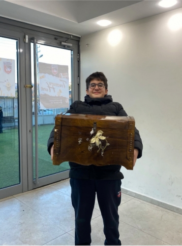 Caner Özen College’s imaginative students were on the stage with the activity “Anything But a Backpack”.