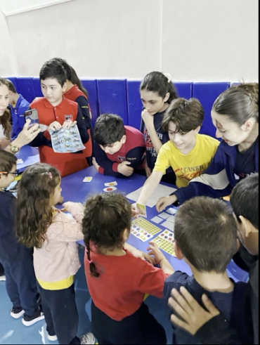 6th grade students prepared and played enjoyable games with kindergarten and 1st grade students!✨ They shared laughter, teamwork, and many happy moments together. ✨
