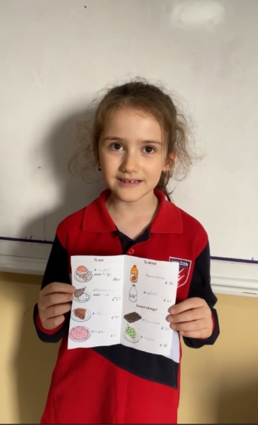 We prepared our own restaurant menus and made sentences with 2nd grades. Come to our restaurant!