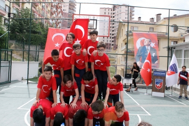 19 Mayıs Atatürk'ü Anma Gençlik ve Spor Bayramı Kutlu Olsun ..