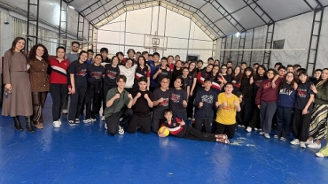 8’ler sahadaydı, rekabet zirvedeydi! ⚽? Ter döküldü, dostluk kazandı ve zirvede 8/C vardı! Mücadele, heyecan, takım ruhu… Her şey vardı! Unutulmayacak bir turnuva ?